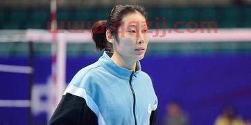 中国女排教练朱婷几岁（中国女排教练朱婷几岁退役）