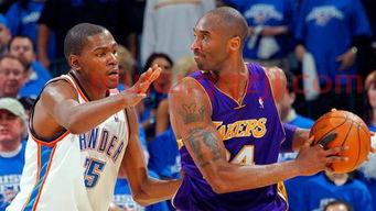 科比杜兰特和库里同框（科比和杜兰特谁地位高）