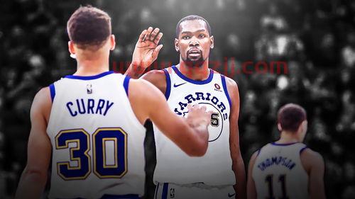 库里和杜兰特穿西服(库里和杜兰特配合视频)