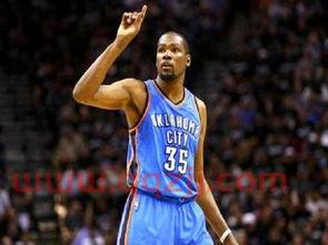 杜兰特第几年拿到得分王(杜兰特是几届得分王)