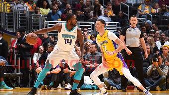 黄蜂送湖人九连败