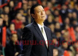 新疆男篮主教练