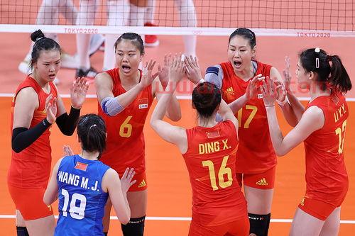 奥运会美国对阵中国女排（奥运会美国对阵中国女排比赛）