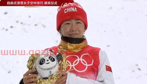 徐梦桃摘金背后半月板切除70